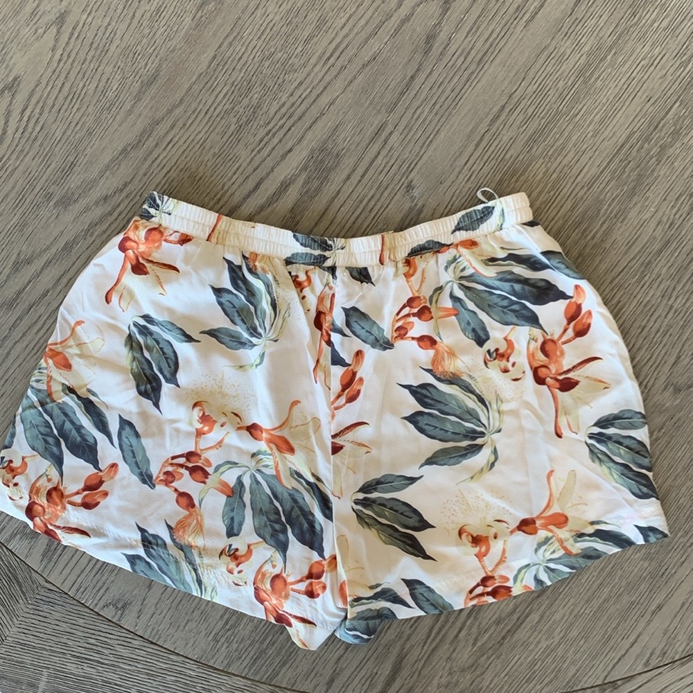 Babaton silk tropical shorts, Size 12. Like New